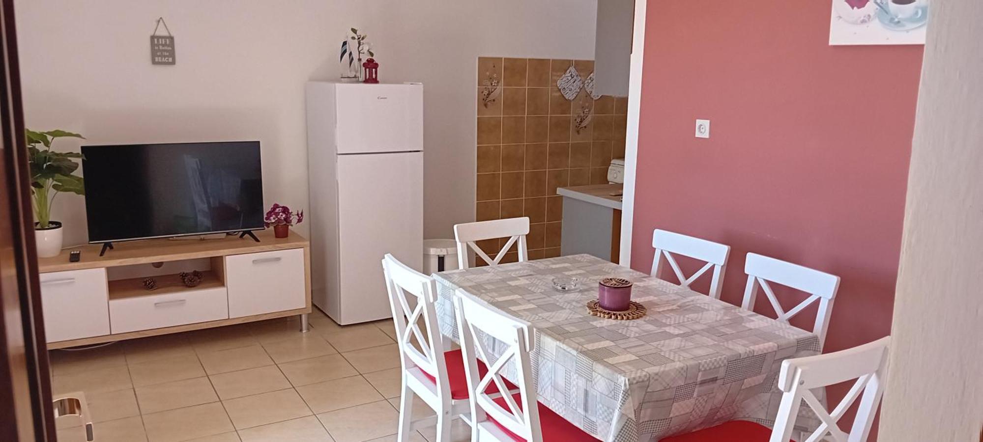 Apartmani Alaga B Tribalj Exteriér fotografie