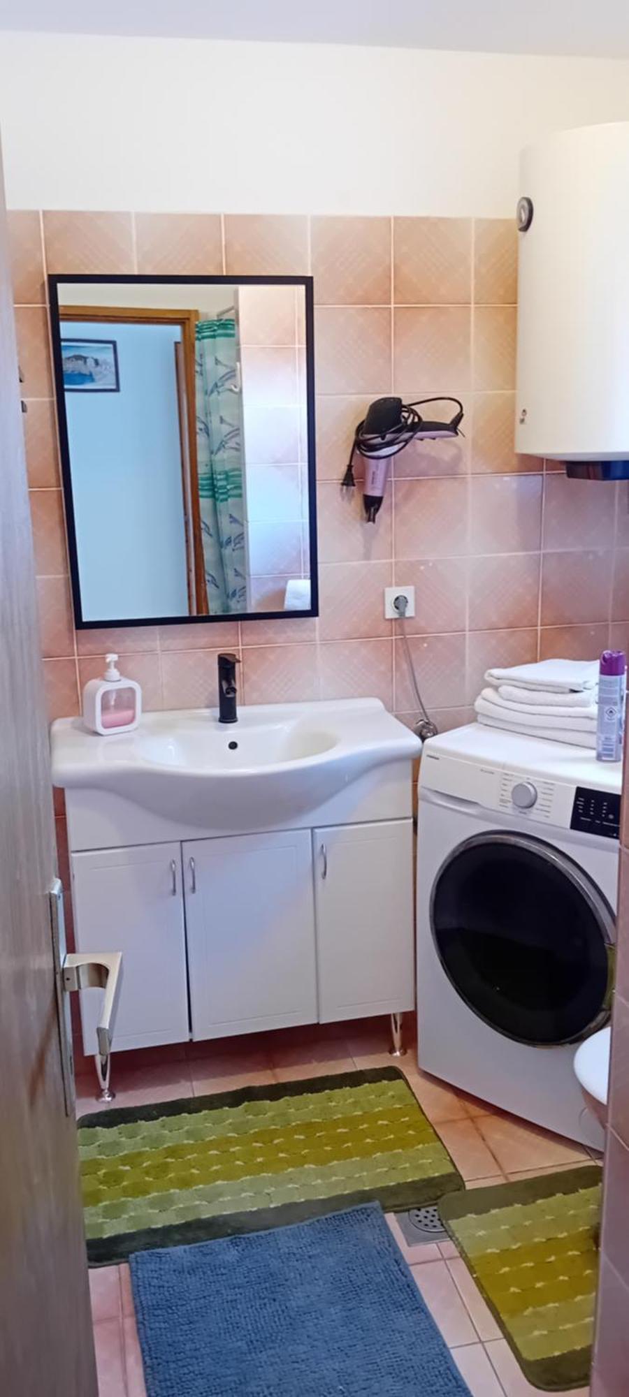 Apartmani Alaga B Tribalj Exteriér fotografie