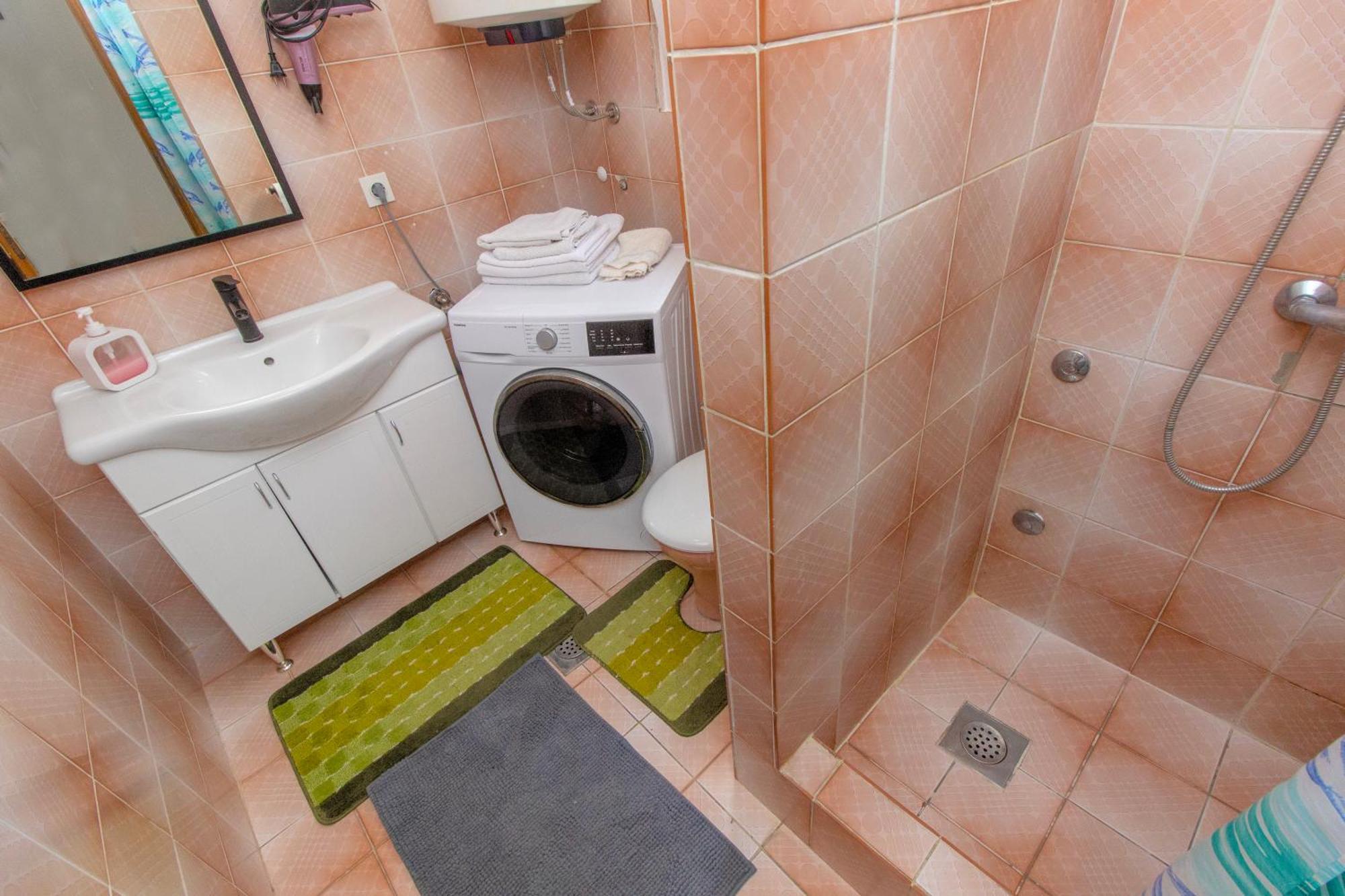 Apartmani Alaga B Tribalj Exteriér fotografie